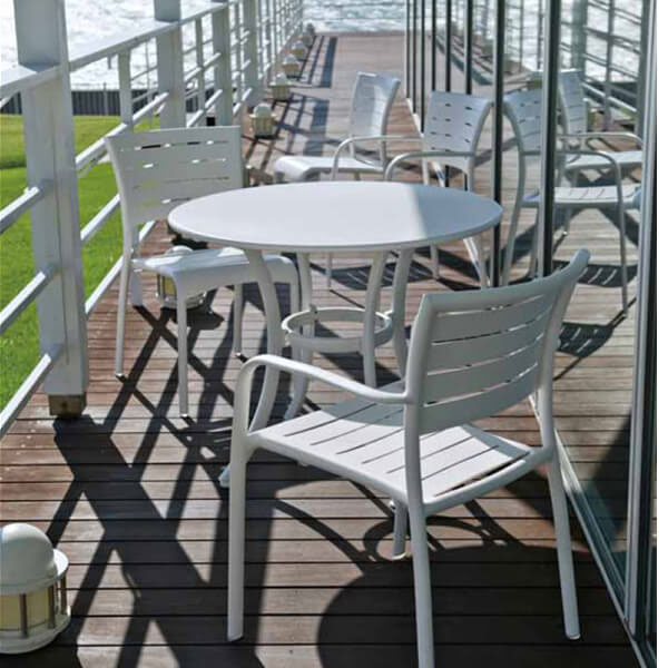 モナコアームチェアイメージ