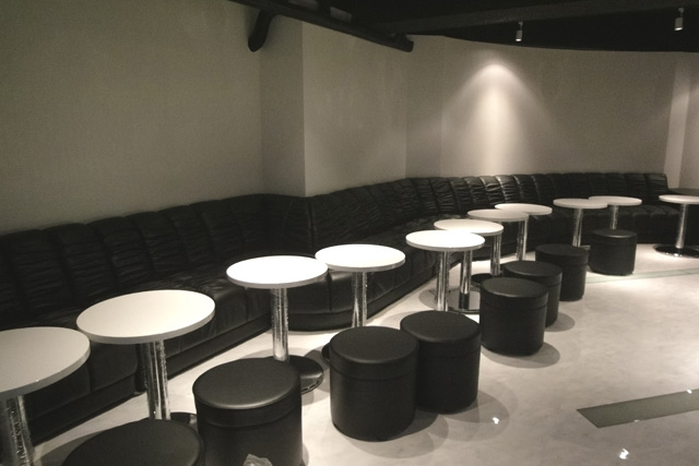 クラブ・スナックの業務家具納品例