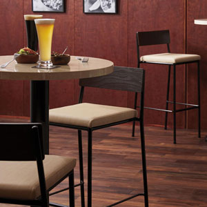 ミュースタンド