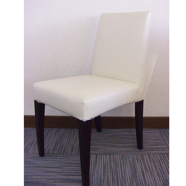 木製椅子（張りぐるみ） 【新古品】